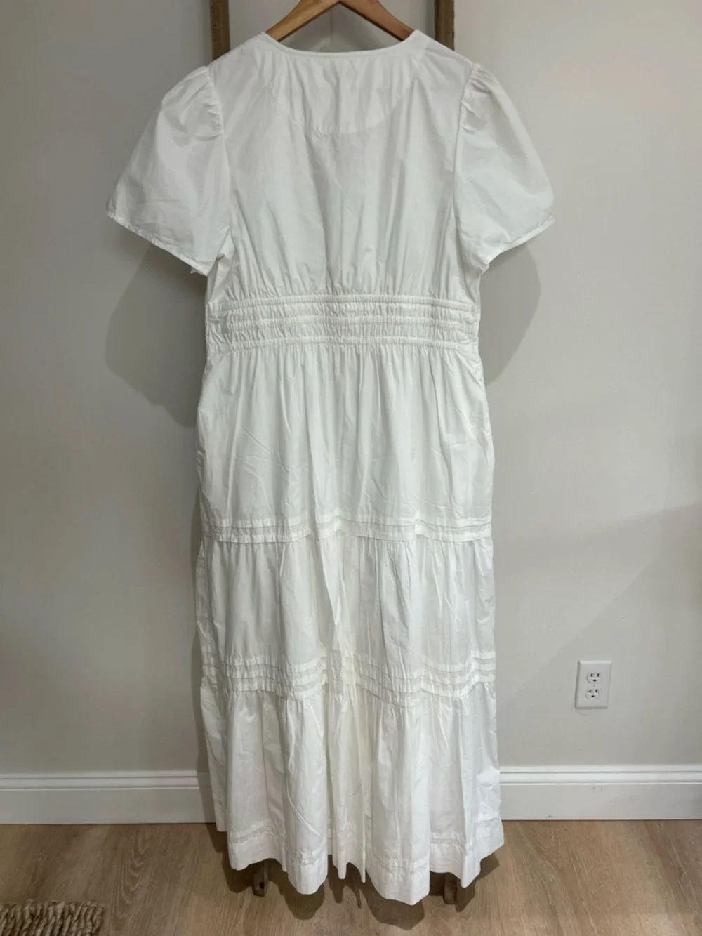 Quince Organic Cotton Poplin Smocked Tiered Maxi Dress White L NWT Boho Chic - Picture 6 of 13